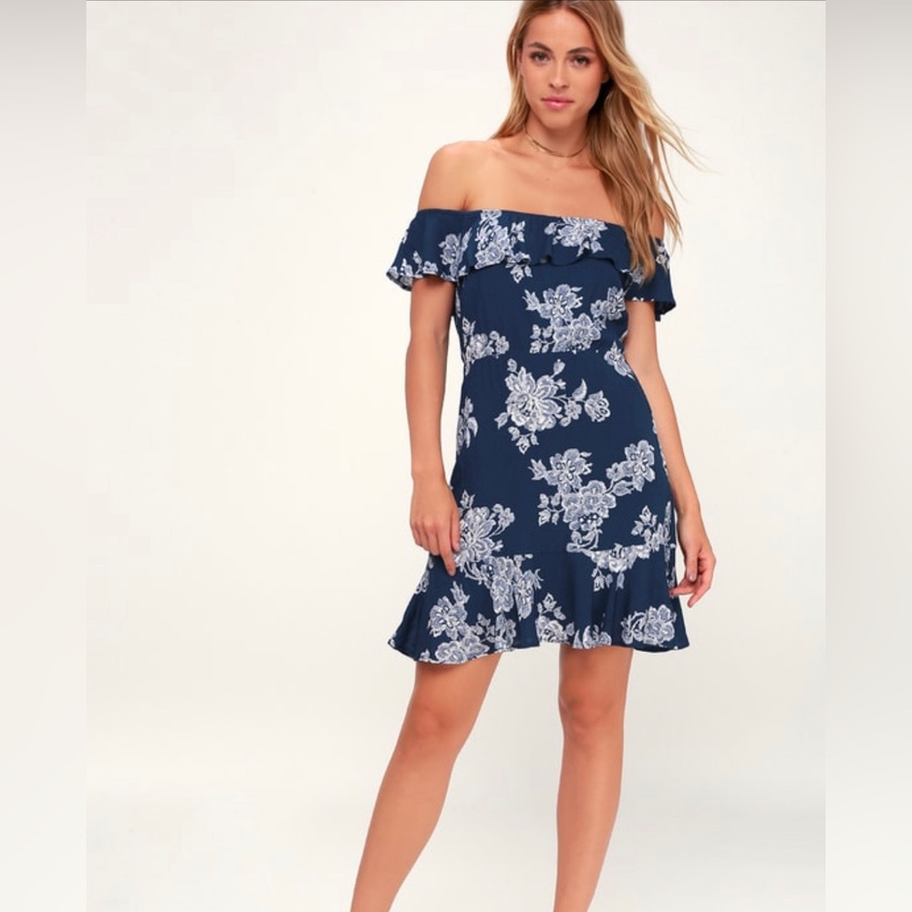Lulu’s floral print off-the-shoulder dress